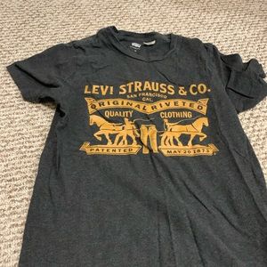 Levi shirt